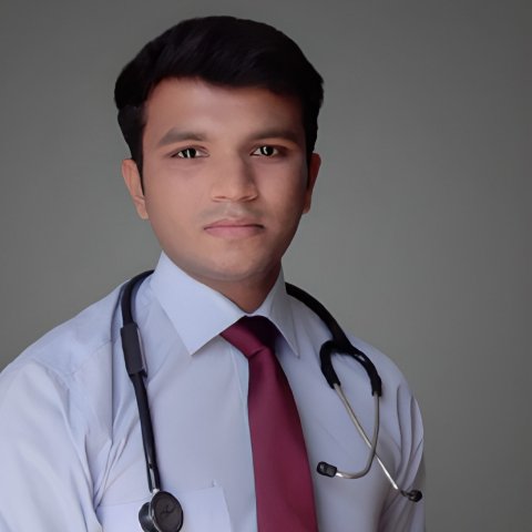 Dr Utkarsh V Aknurwar Top Chiropractor in Ahmedabad