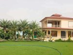 Farmhouse in Noida Expressway