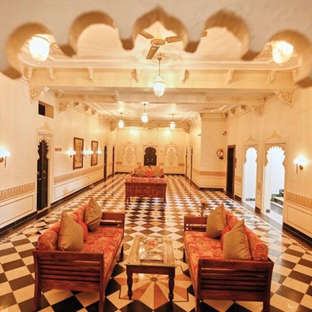Hotel Jaisinghgarh