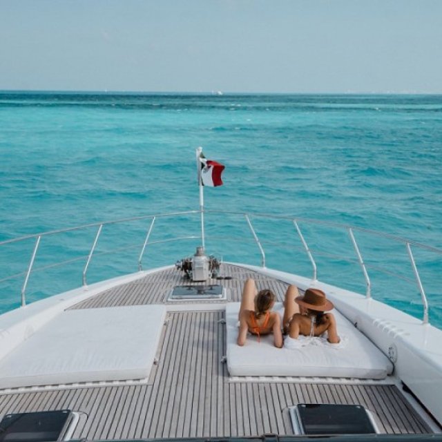 Cancun Yacht