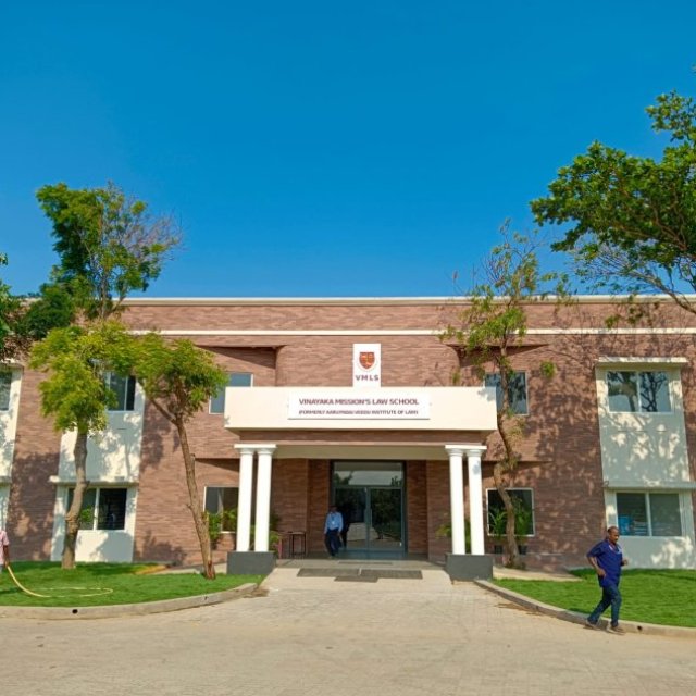 Vinayaka Mission's Law school