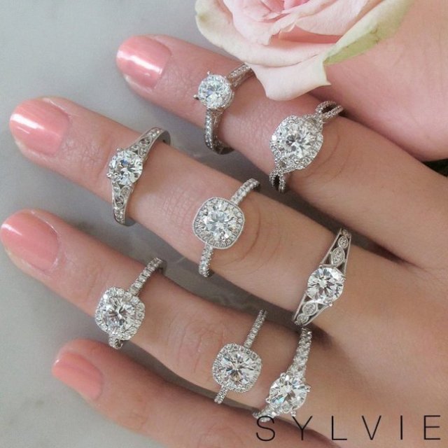 Lorilil Jewelers