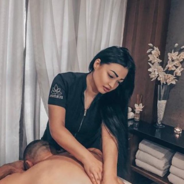 Extra Services  Body Massage In Nibm Pune 8655485761