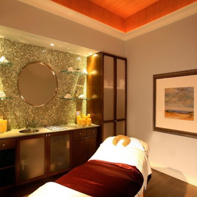 Golden Tulip Spa-Massage Spa In Gurgaon Massage Parlour In Gurgaon