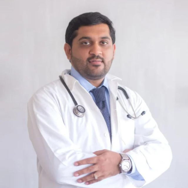Dr. Gulshan Tolani -Top Physician in Nashik |Diabetologiest | Thyroid | Liver| Infectious Diseases|Heart Specialist in Nashik