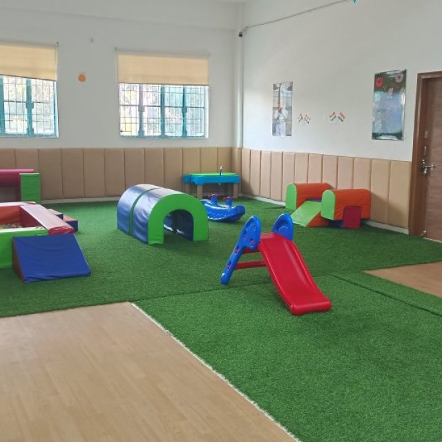 Footprints: Play School & Day Care Creche, Preschool in Aundh, Pune