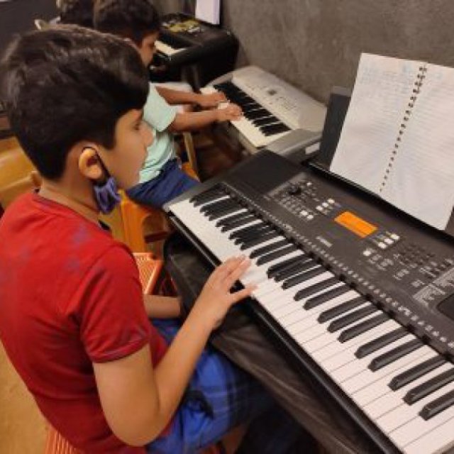 Glorious Music School | Best Piano Classes in Matunga Mumbai