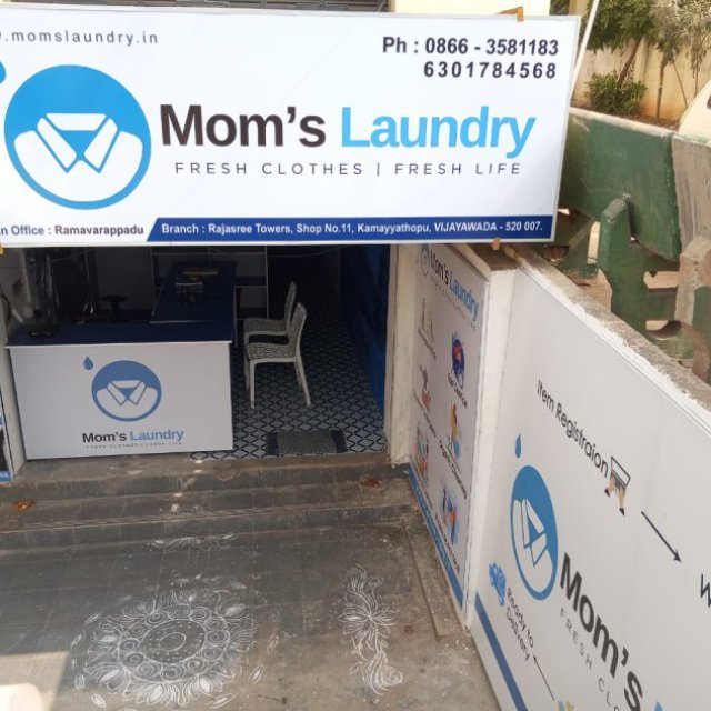 moms laundry & dry cleaning