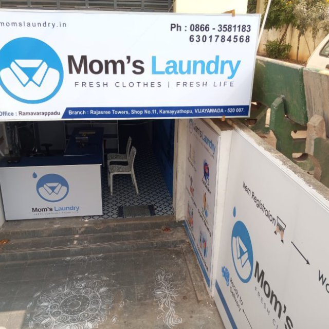 moms laundry & dry cleaning