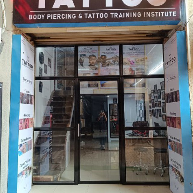 Finix Tattoo & Piercing Studio