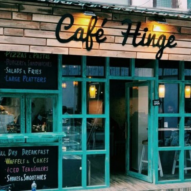 Cafe Hinge