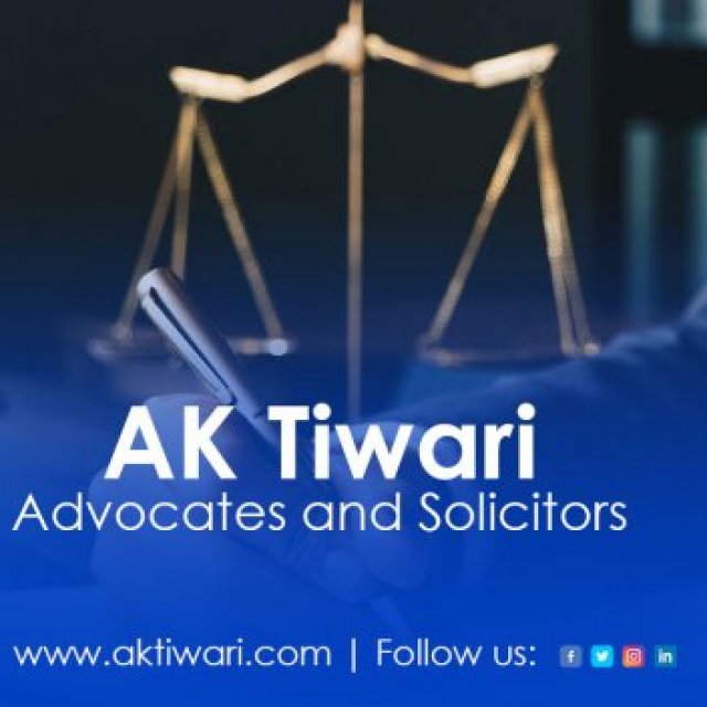 Contact Corporate Lawyer in Noida